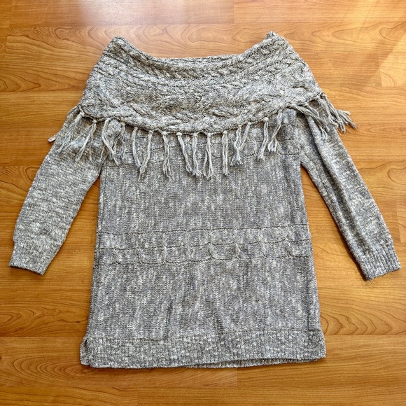 INC International Concepts Women’s Gray Fringe Knit Tunic Sweater Size L - Picture 2 of 9